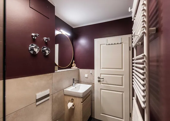 Apartment Haus Baltic App 28 - Seeblick, Zentral, Fahrstuhl Und Wenige Minuten Zum Sellin (Rugen)